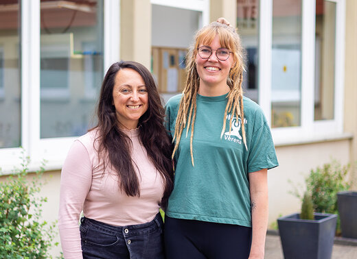 Foto von Christine Stibbe und Verena Richter