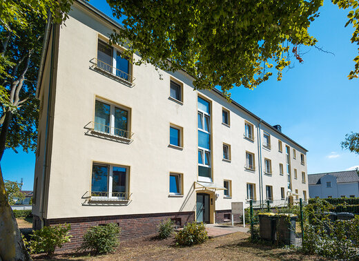 Modernisiertes Wohngebäude in der Ernst-Becker-Straße
